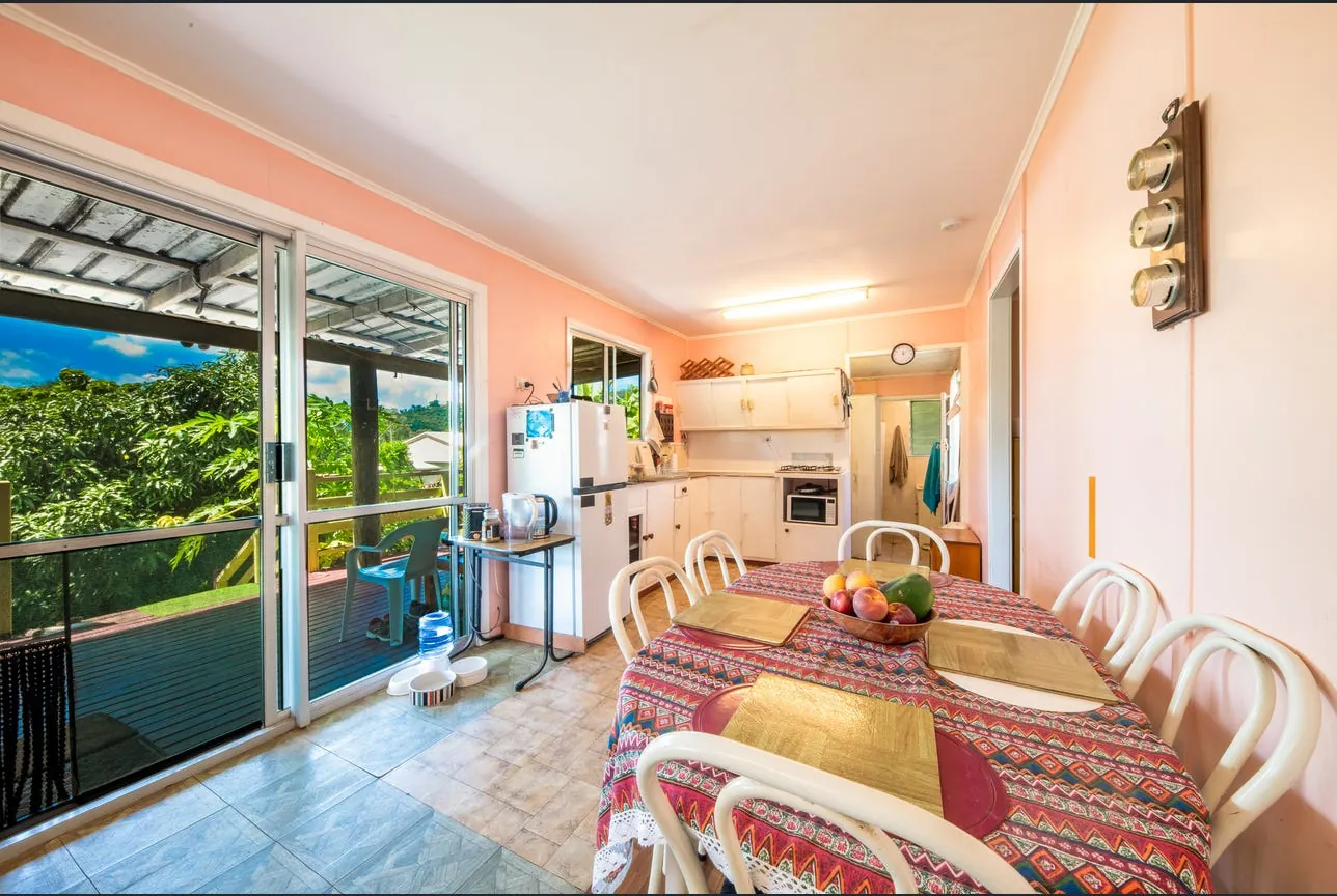 Airlie Beach Renovation - before 6