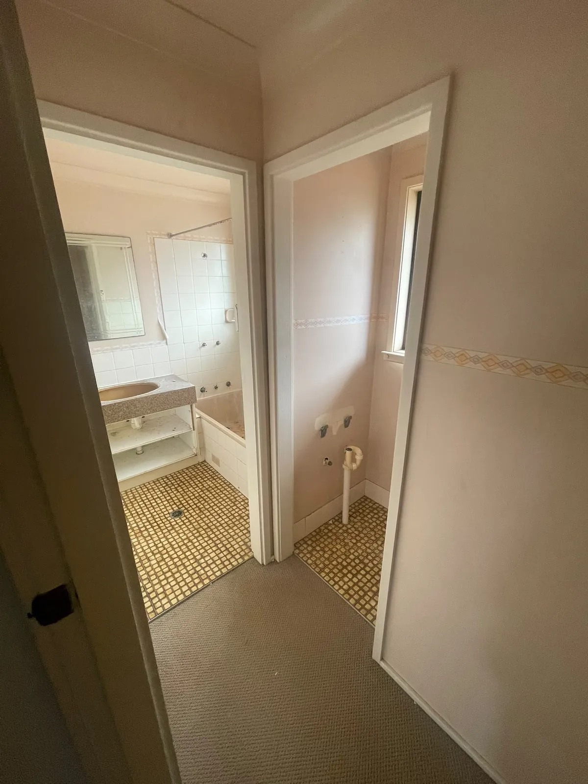 Bundeena Bathroom Renovation - before 1