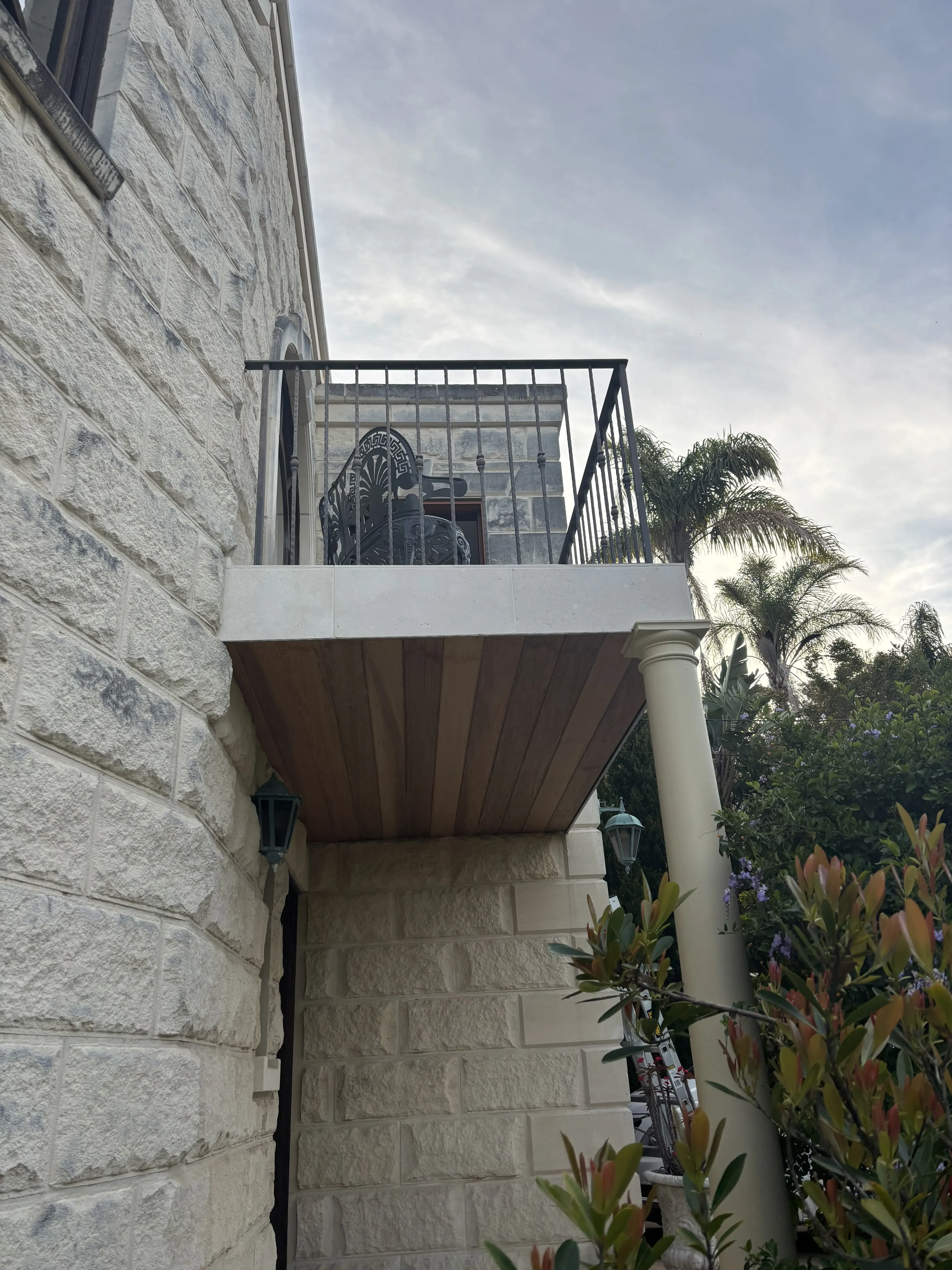 Burraneer deck - detail