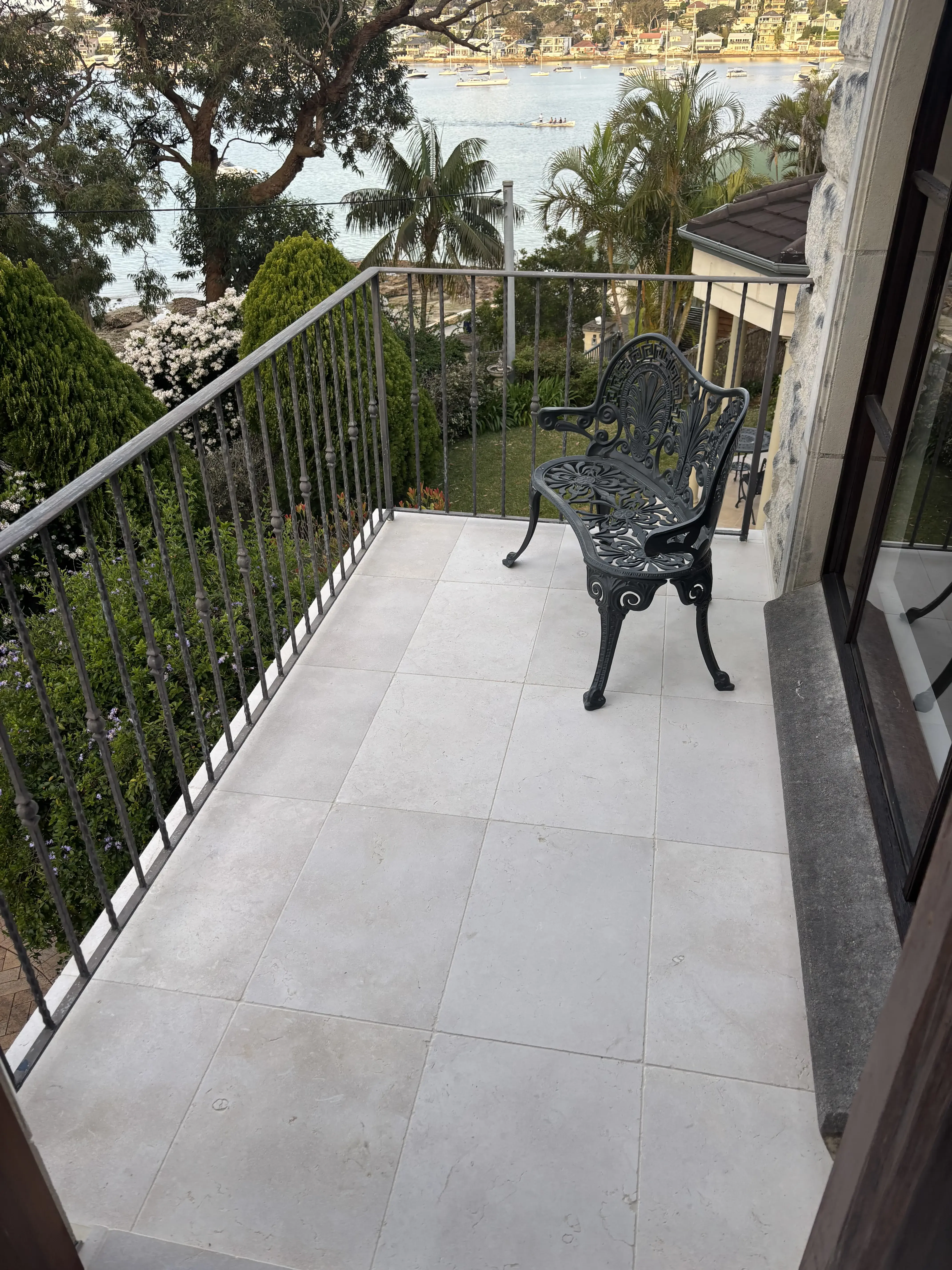 Burraneer deck - cedar ceiling
