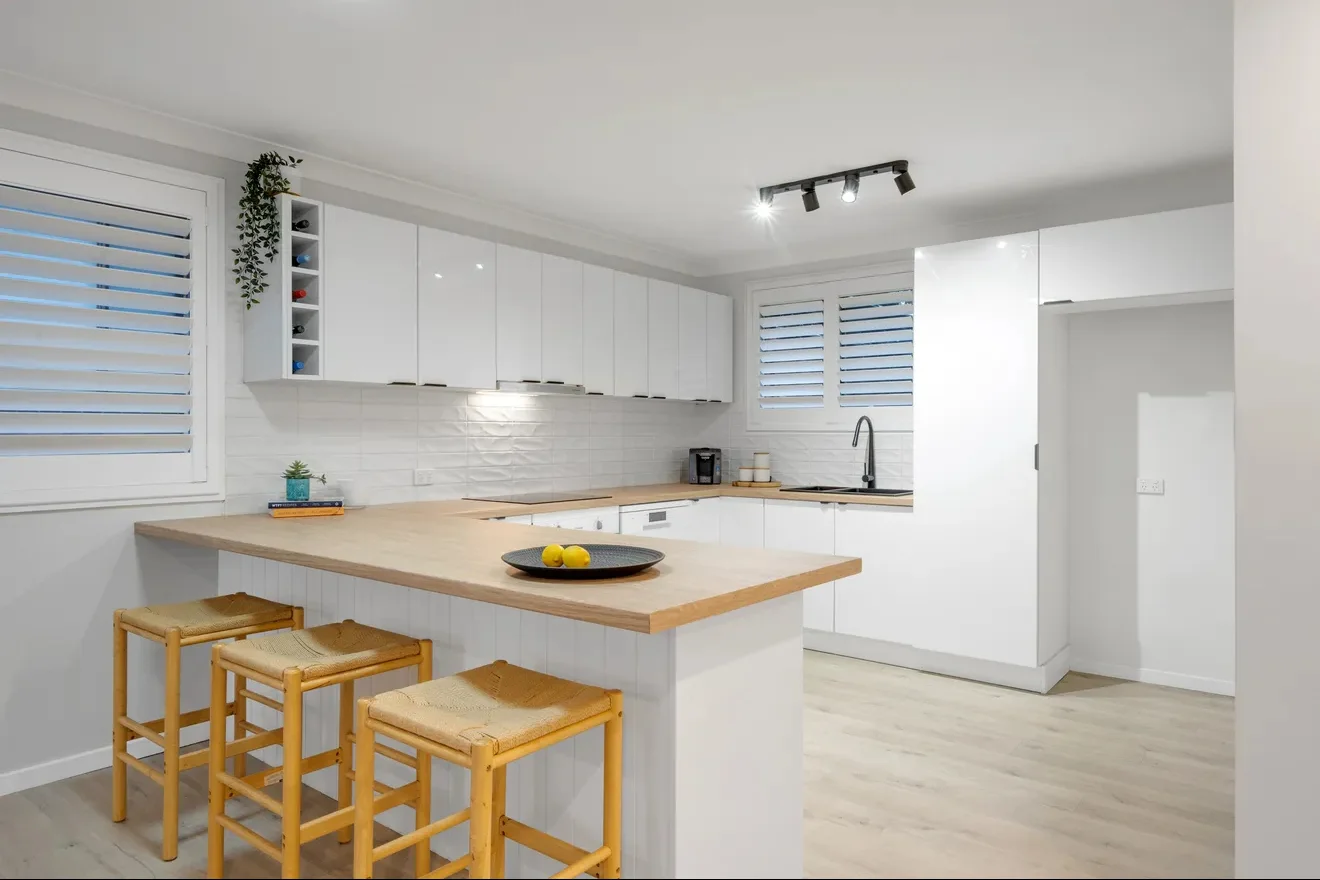 Figtree renovation - living area